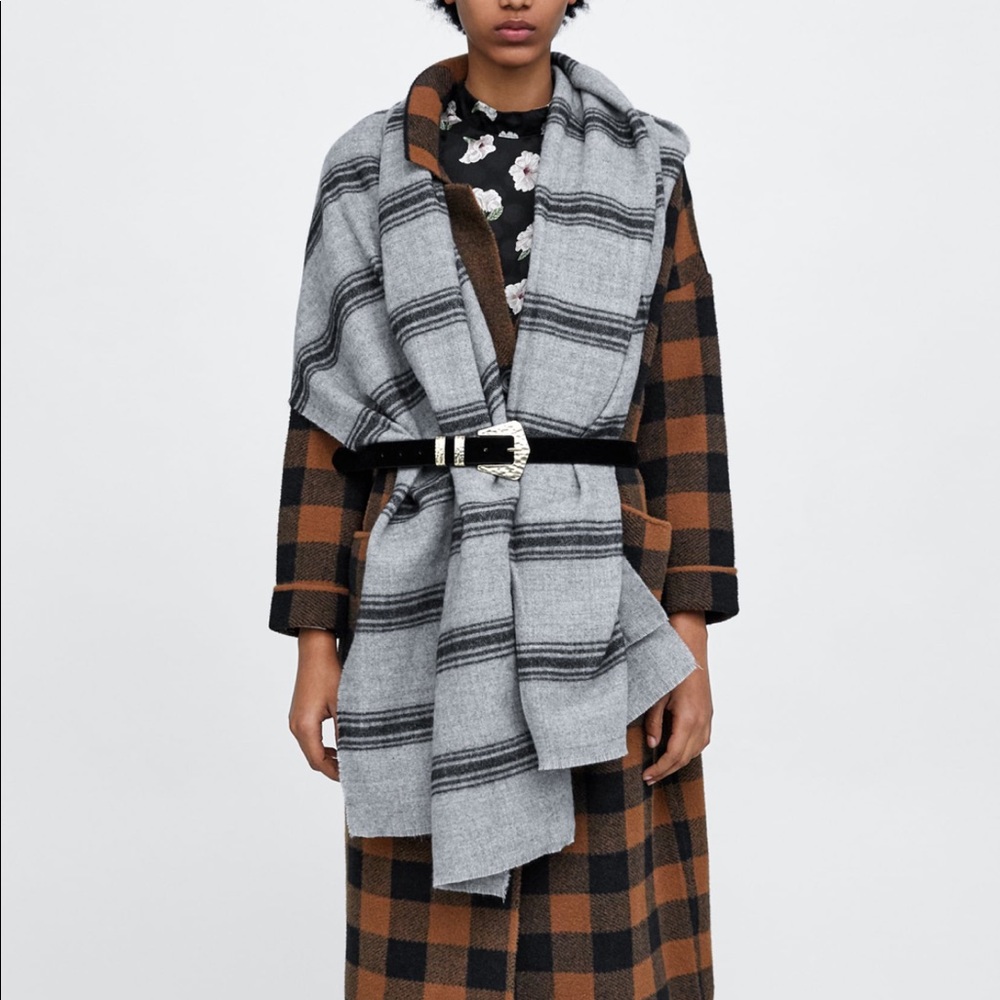 Zara new blanket scarf